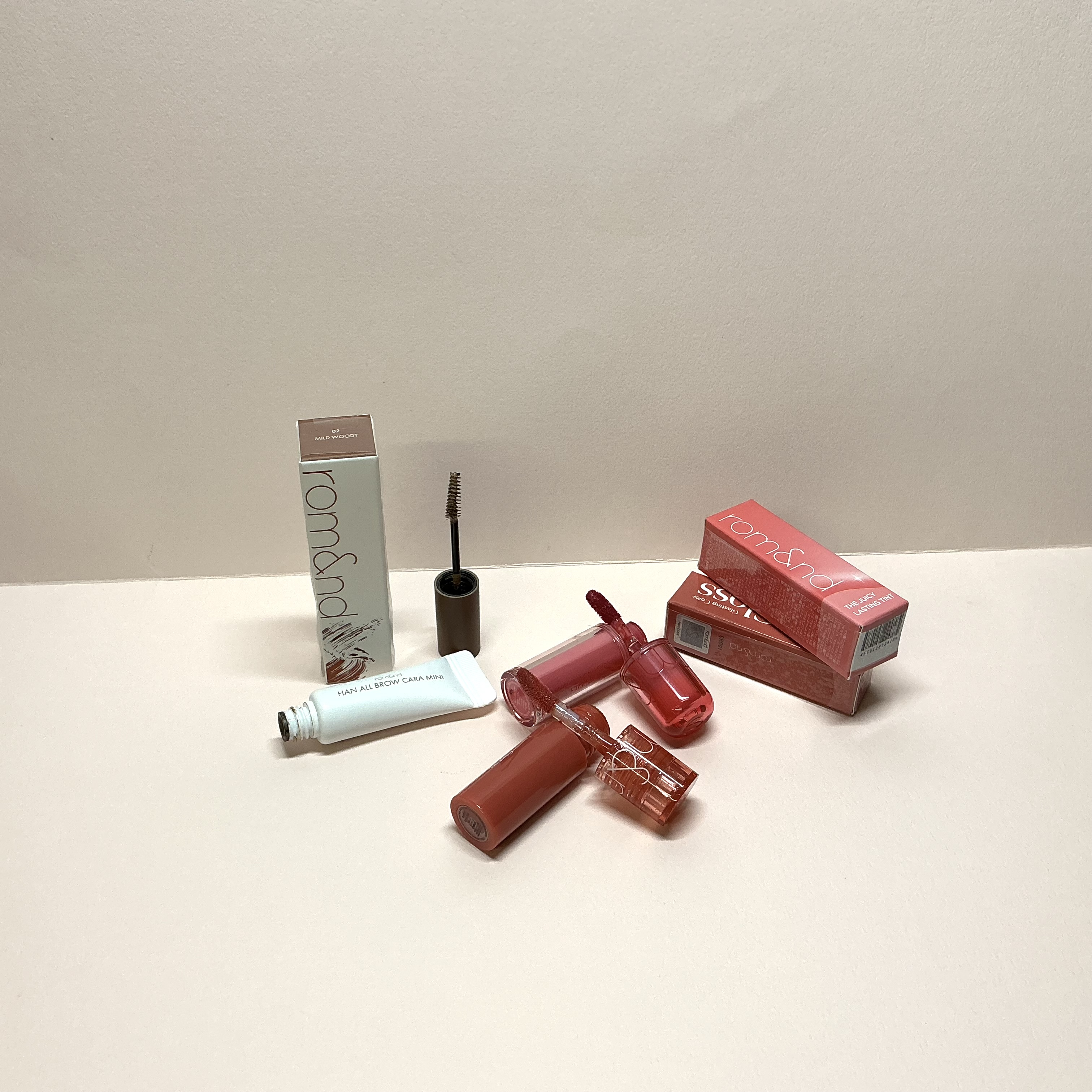 rom&nd(ロムアンド)　ミニサイズコスメ