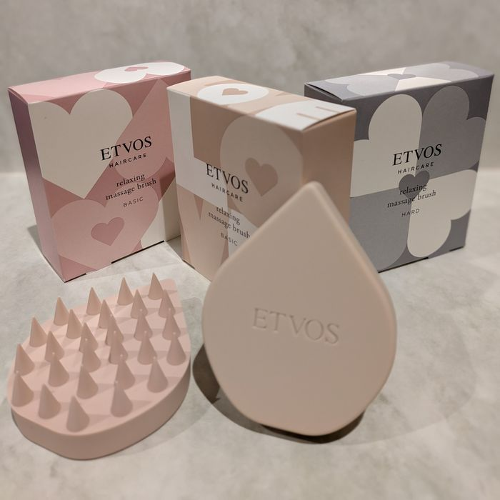 ETVOS　リラクシングマッサージブラシ