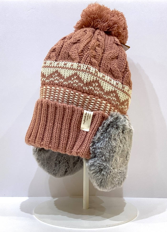 耳当て付きニット帽