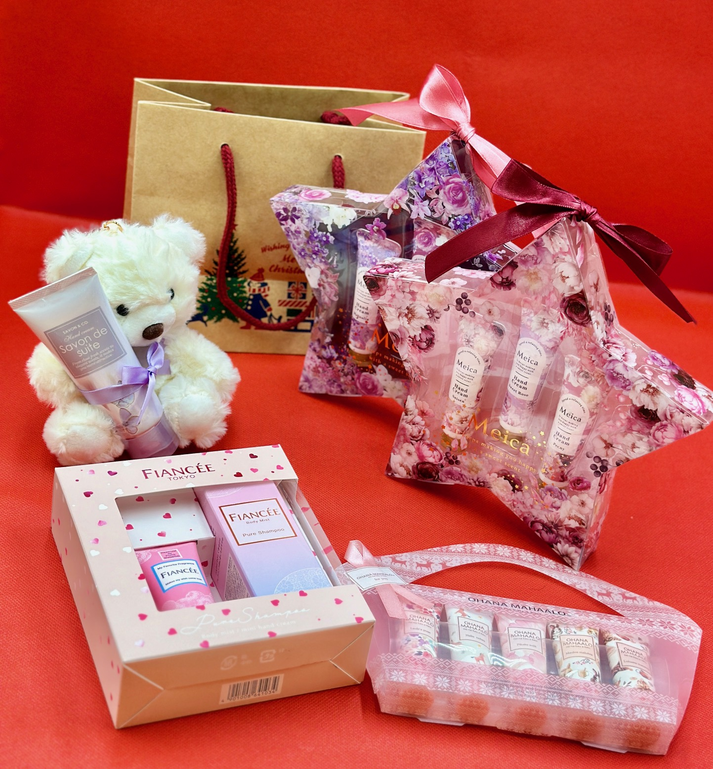 乾燥する季節の必需品『ハンドクリーム』