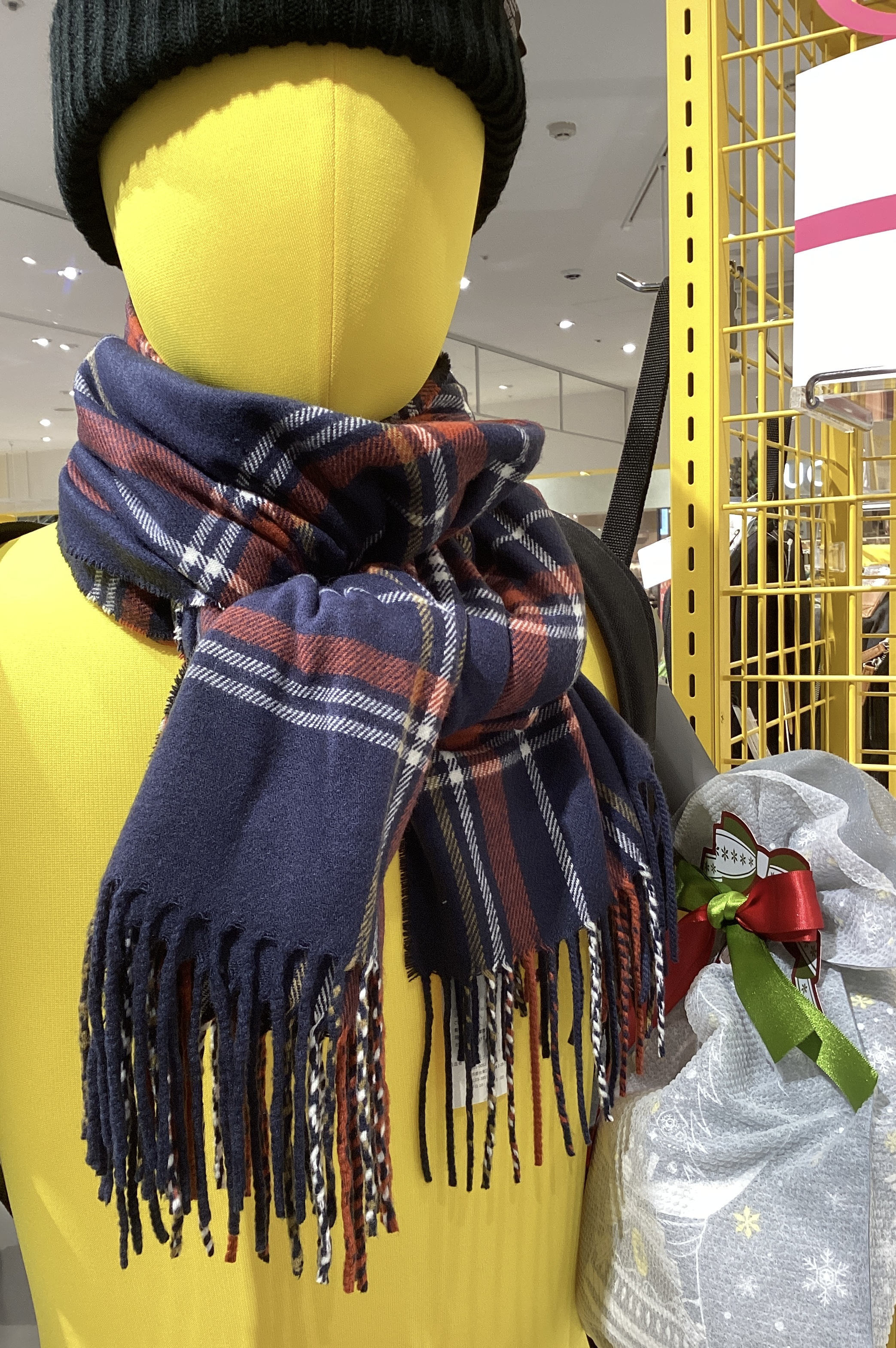 ロフト限定カシミヤタッチストール