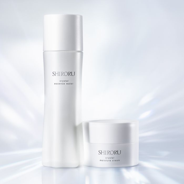 12月10日(水)より　天神ロフト限定　SHIRORU（シロル）クリスタルエッセンスウォーター・クリスタルモイスチャークリーム　サンプルプレゼント