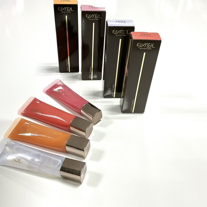 サナ　エクセルより美容液トリートメントグロスが新登場！　