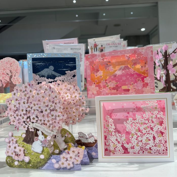 心あたたかに、春めく桜カード