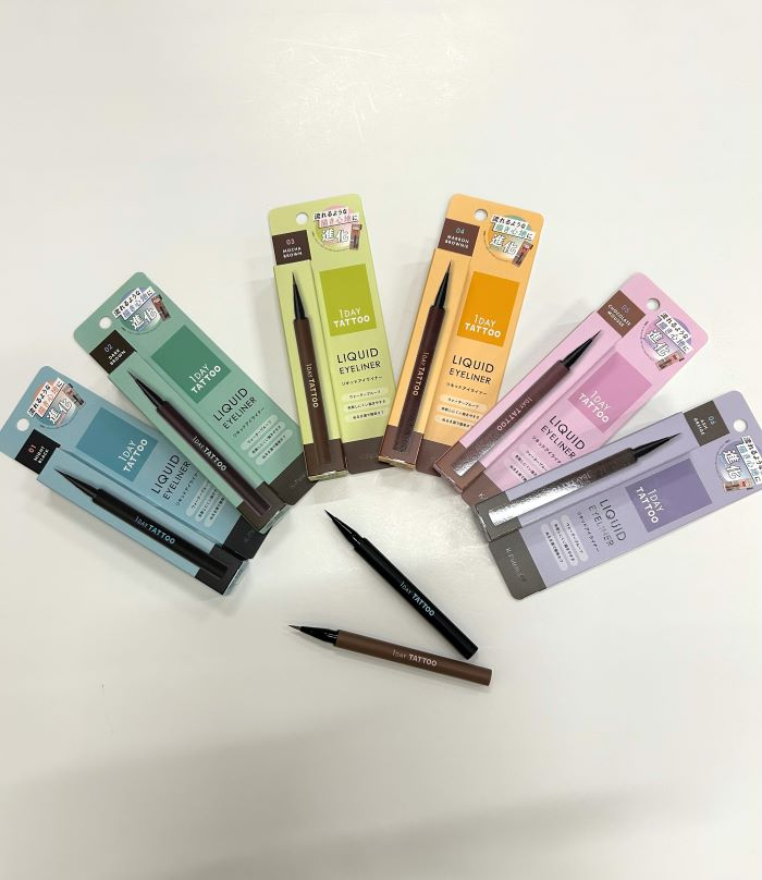 1DAY TATTOO　リキッドアイライナー