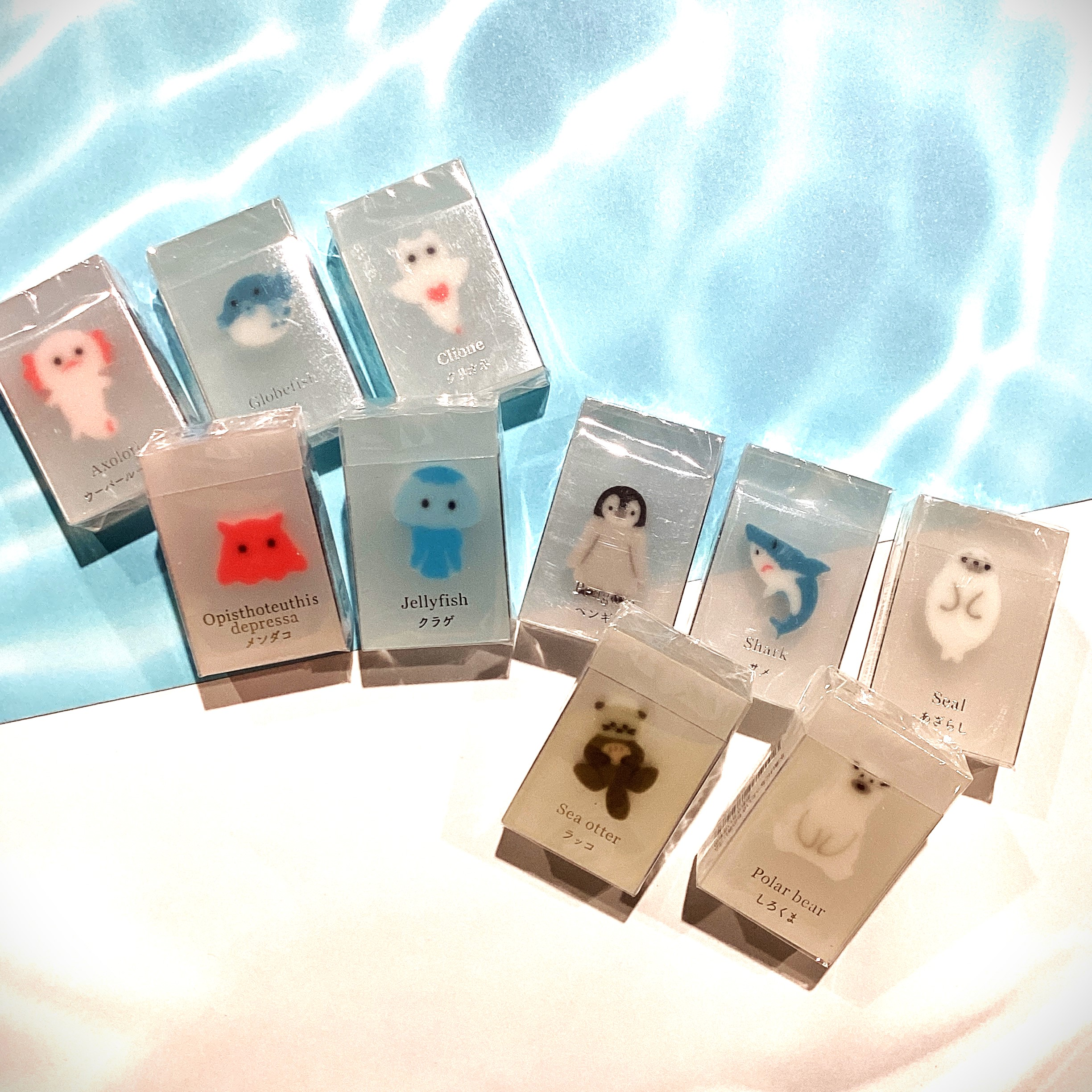 氷漬けになったみたいでかわいい♡