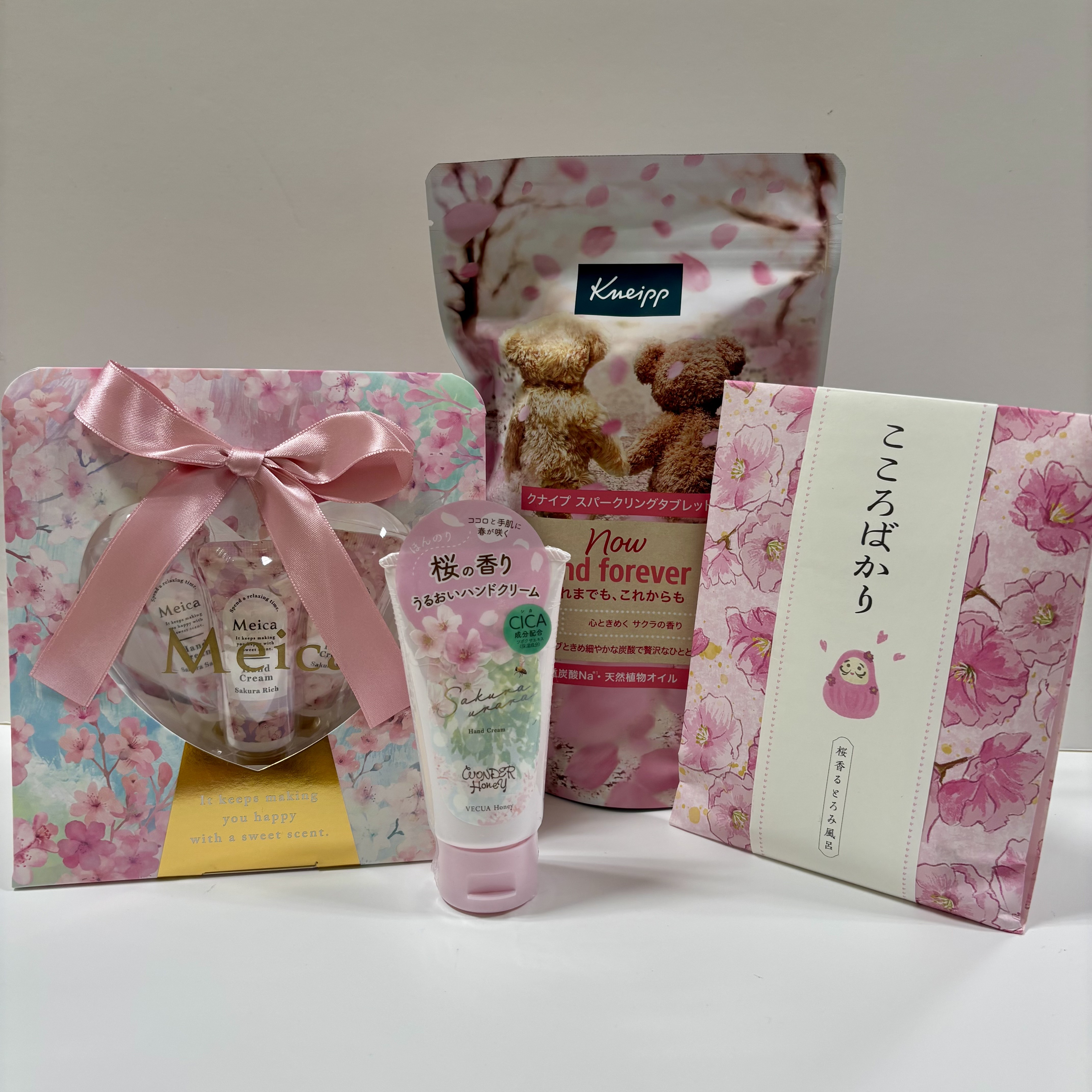 SAKURA COLOR COLLECTION（サクラカラーコレクション）