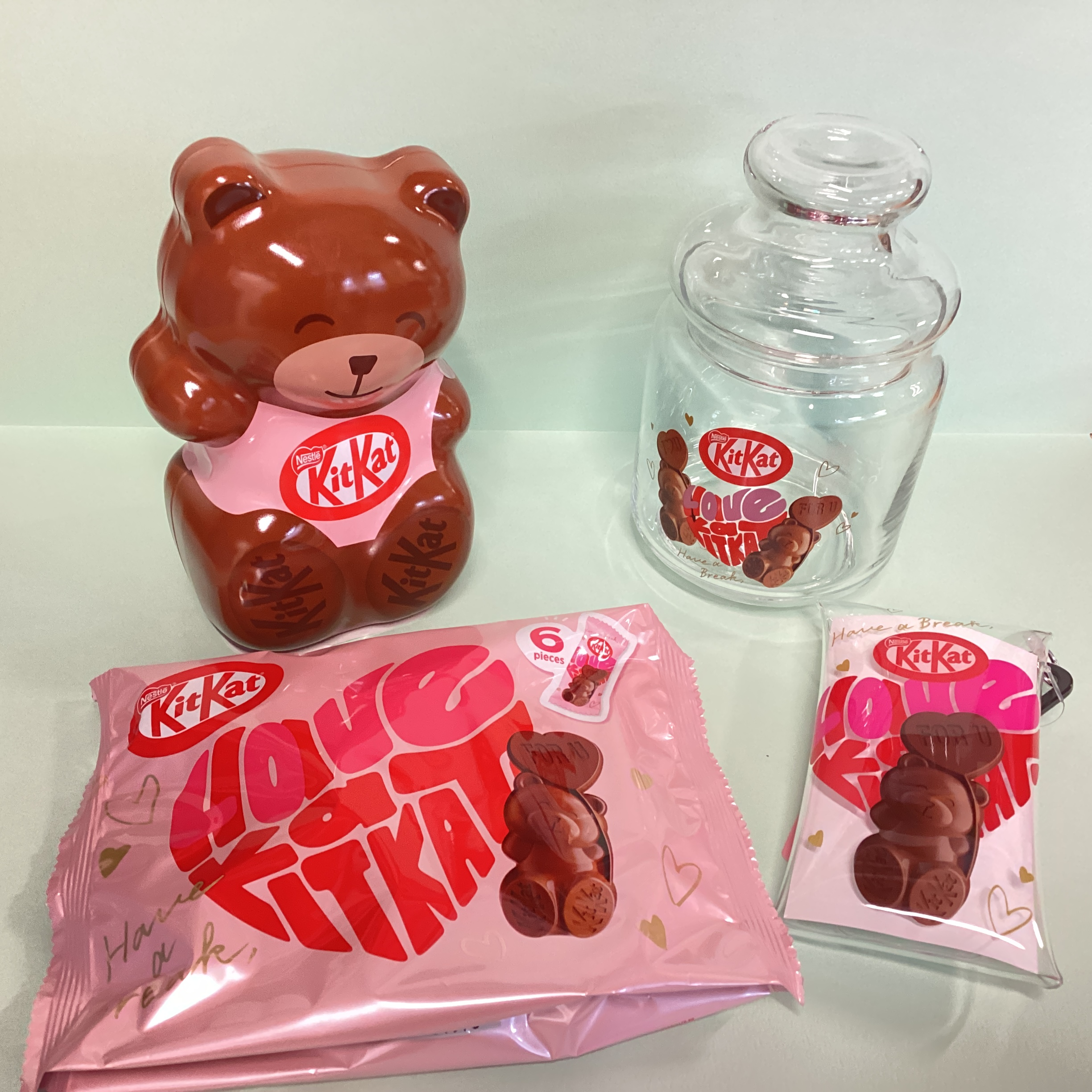 キットカットハートフルベア