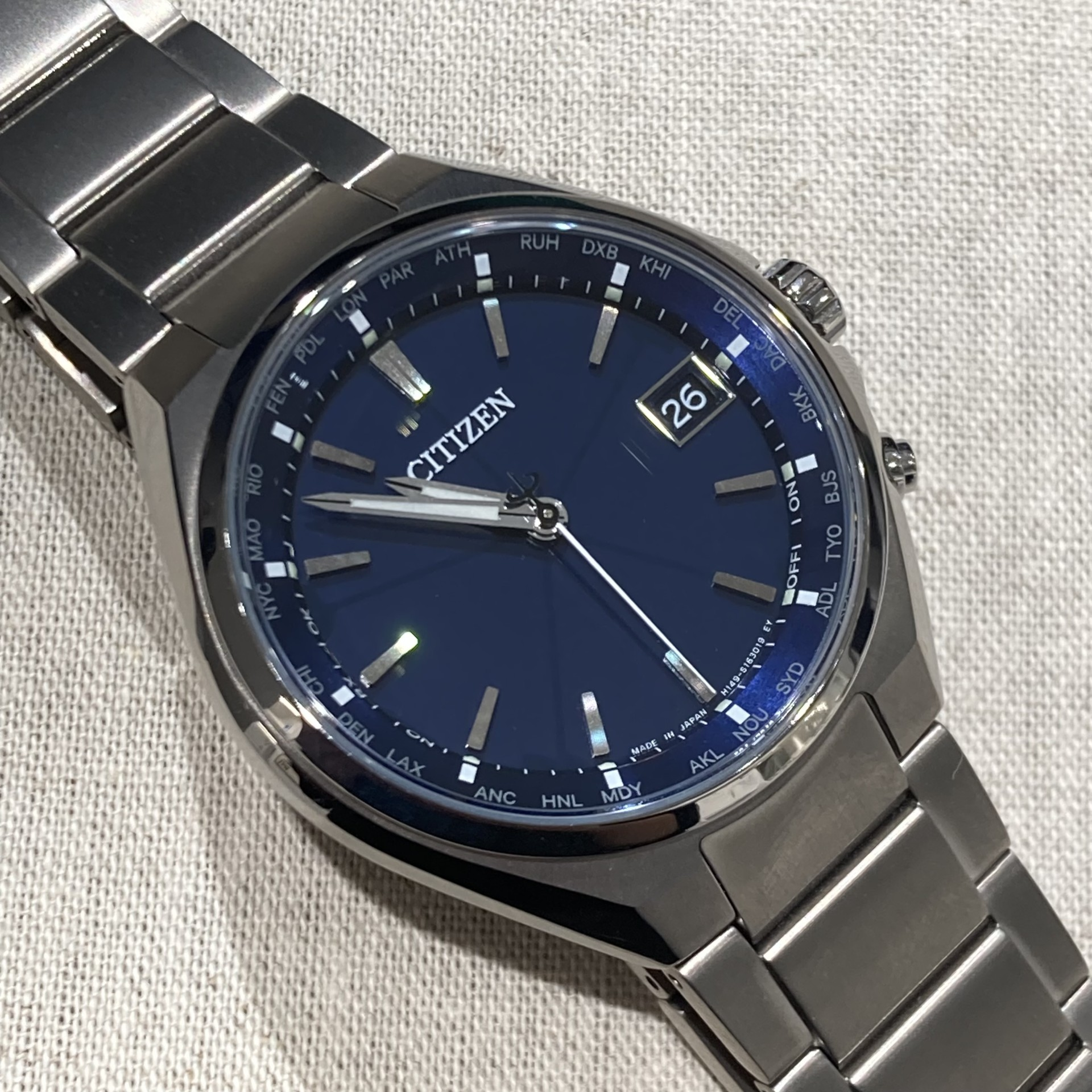 【CITIZEN ATTESA おすすめ】新生活にシチズン電波ソーラー時計