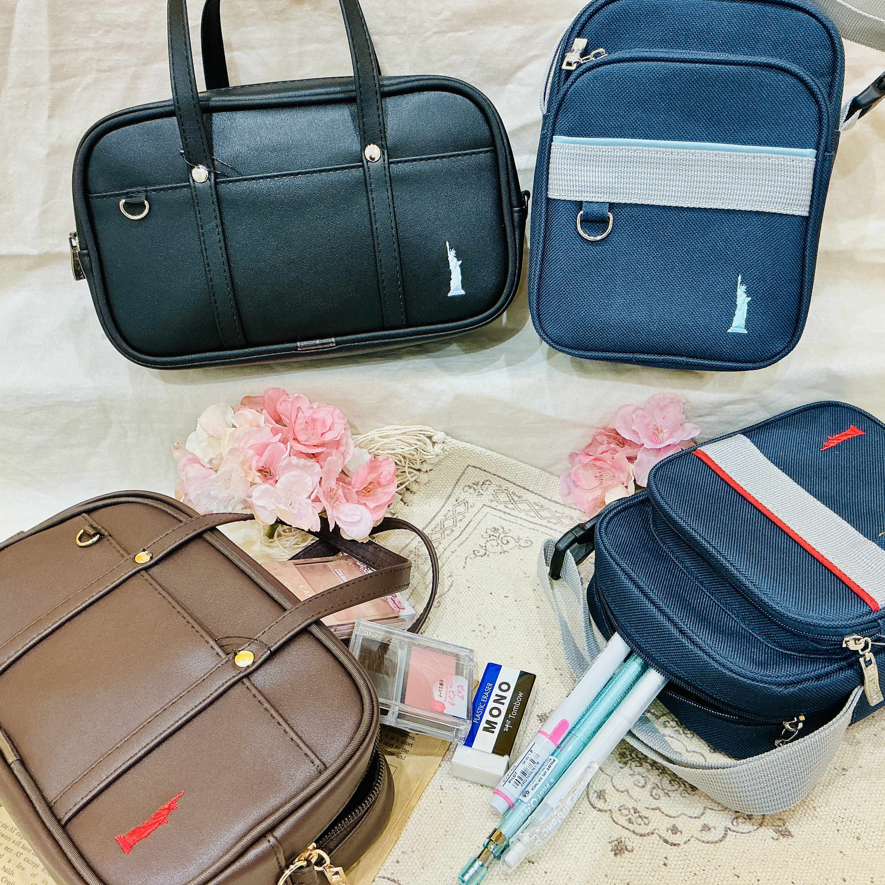 イーストボーイ　スクールバック型ペンケース