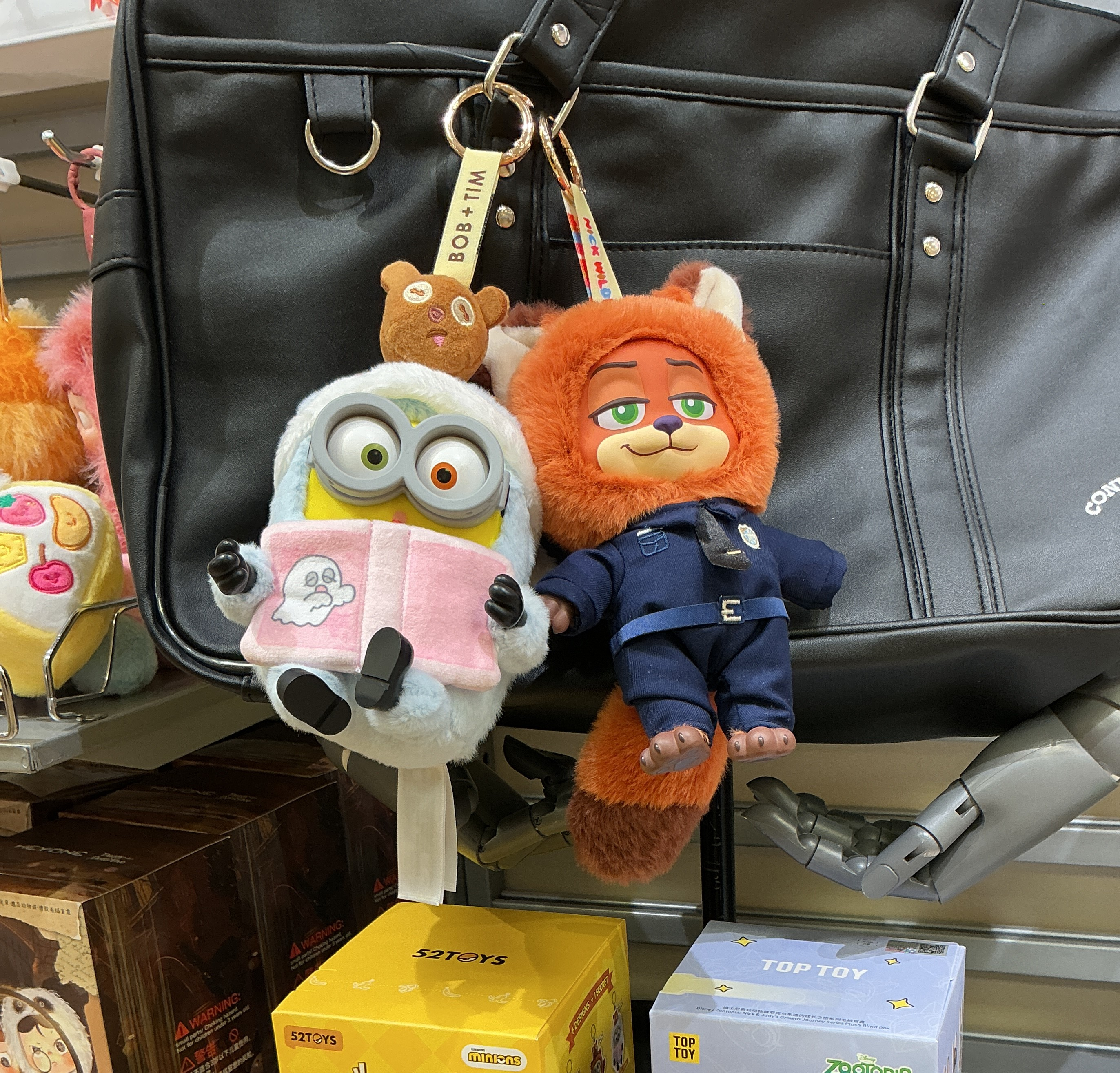 ズートピア＆ミニオンズ ぬいぐるみストラップ