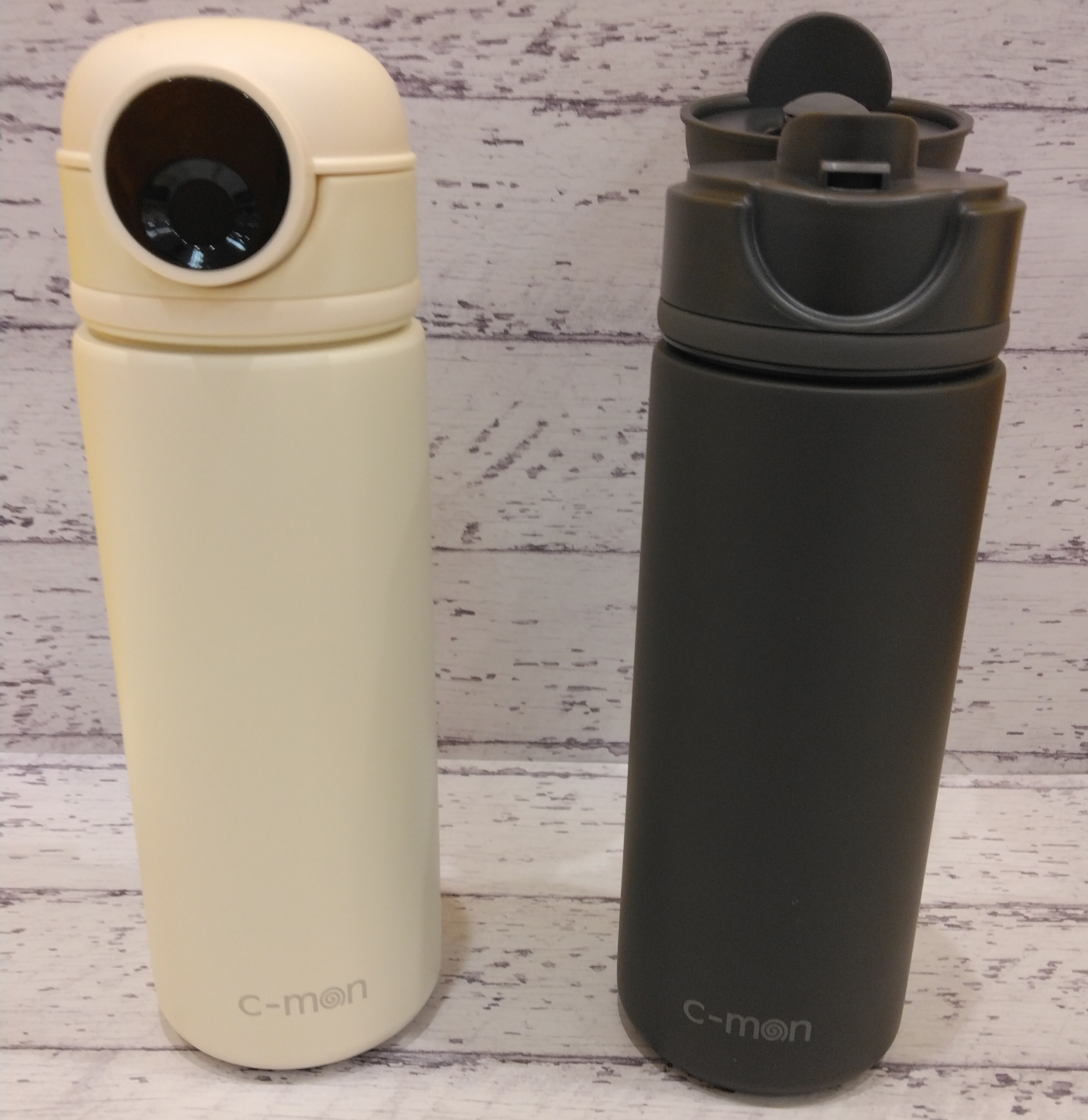 安心安全！指紋認証で開ける水筒