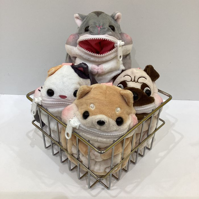 ぱくぱくポーチ　ほおばりいず