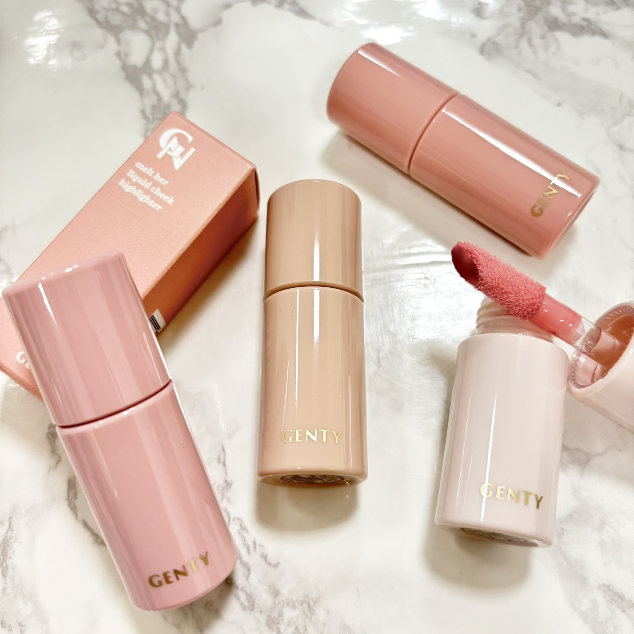 GENTY メルトハーリキッドチークハイライター　