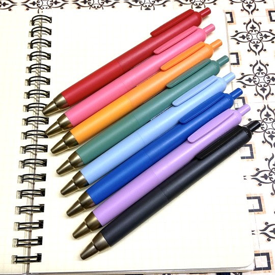 かわいいもエレガントも叶うペン