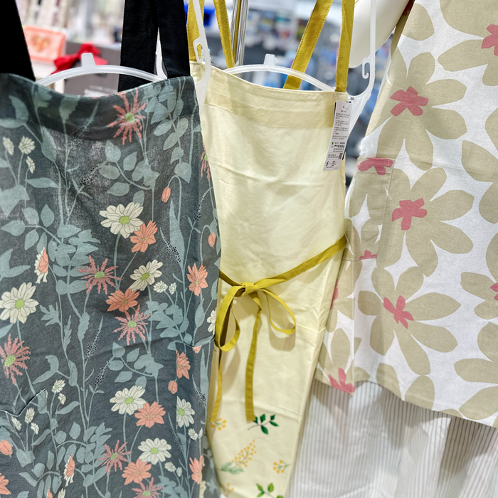 ラ・エミーズのエプロン