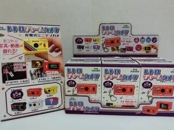 レトロチャームカメラ