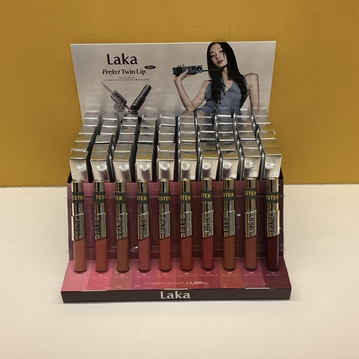 LAKA　パーフェクトツインリップ