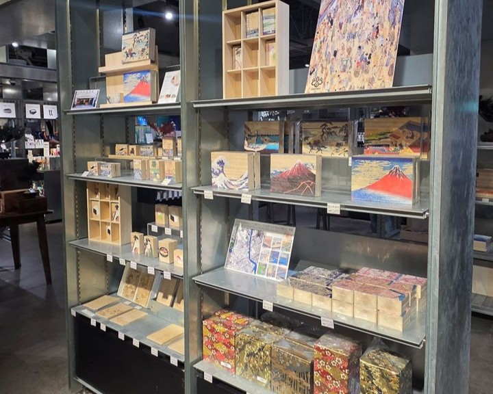 箱義桐箱店