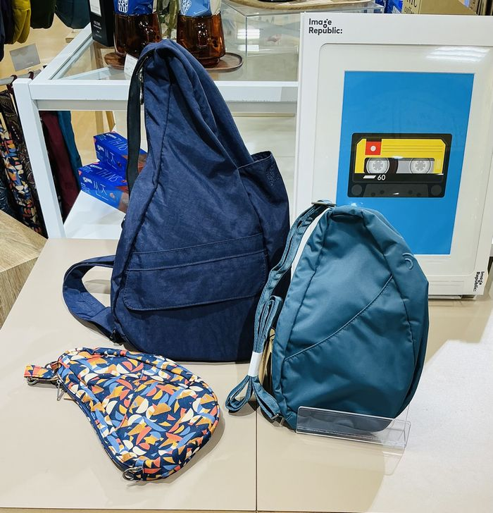 HEALTHY BACK BAG (ヘルシーバックバッグ) POP UP