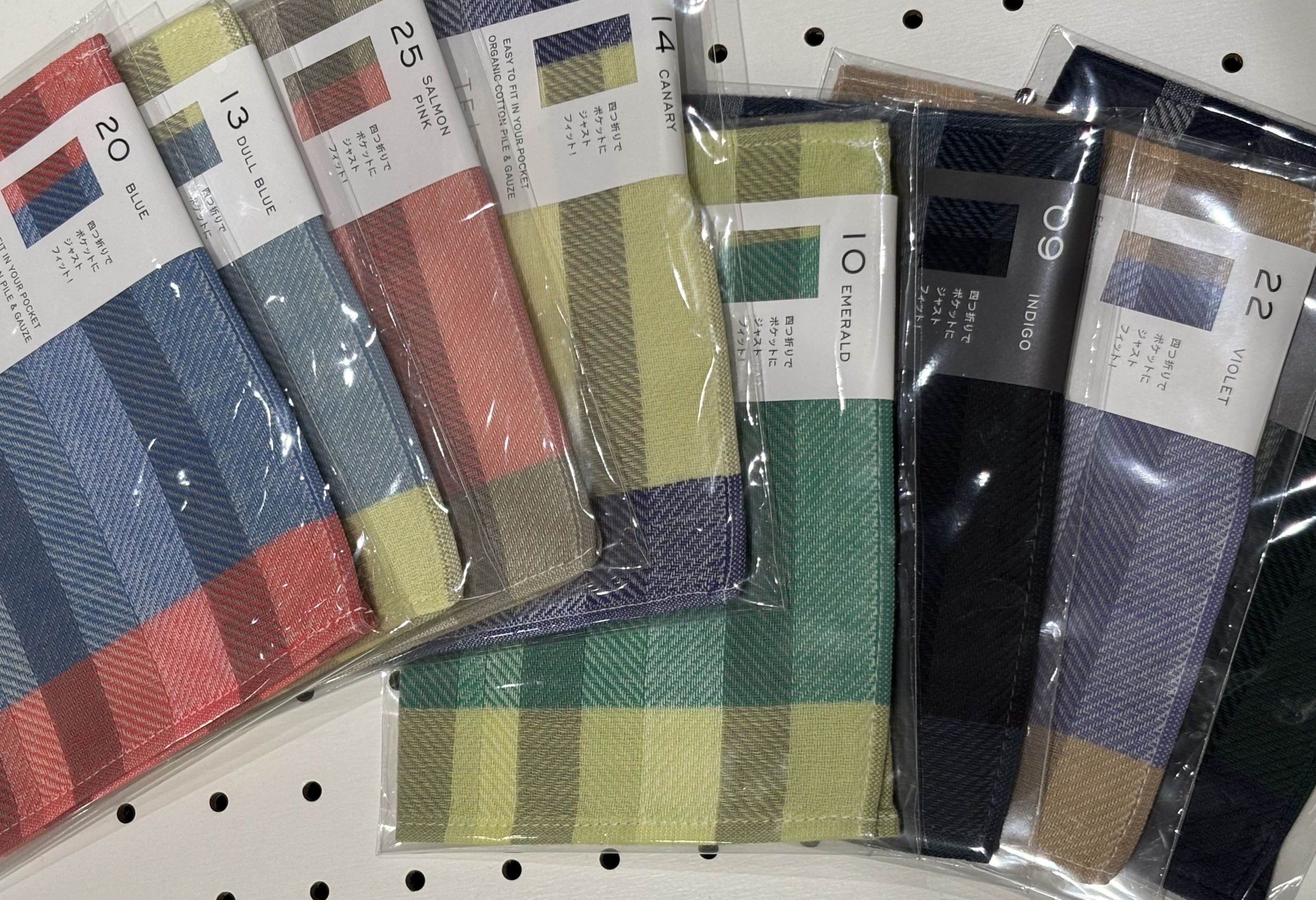 薄くて、よく吸う スマートなタオルハンカチ