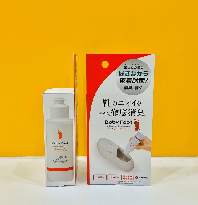 履きながら靴のニオイを消臭
