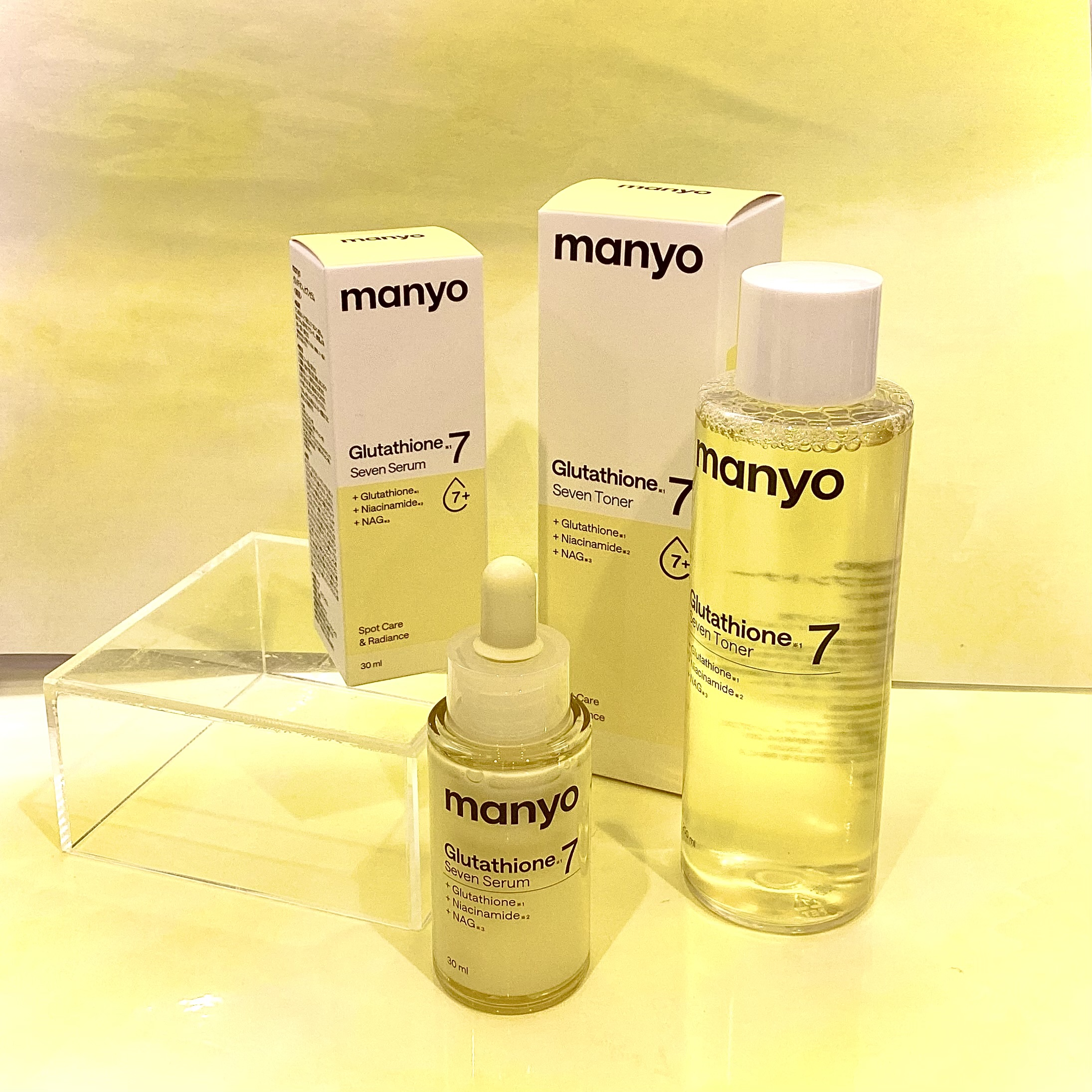 manyo グルタチオン7トナー、セラム