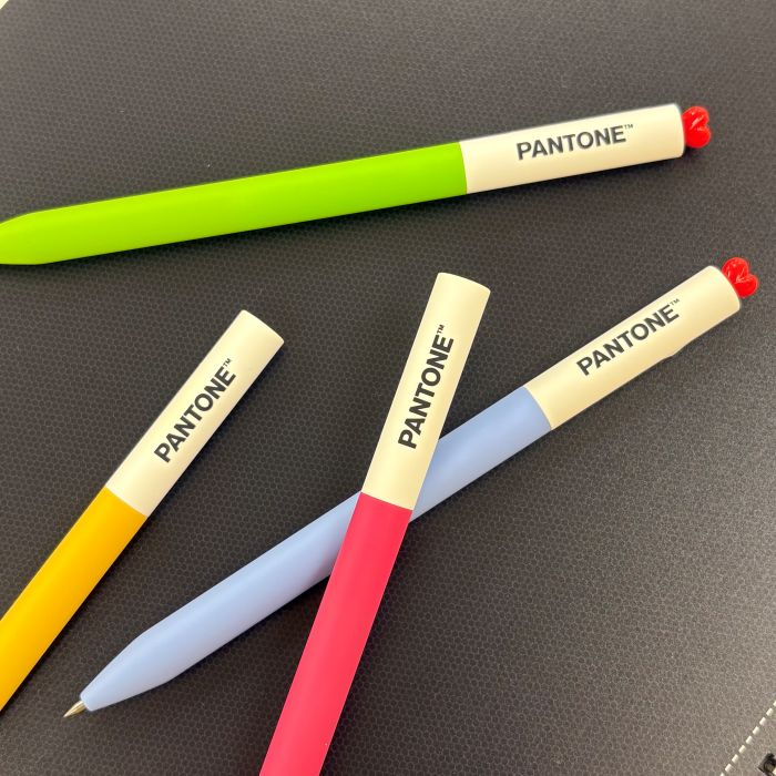 『PANTONE』