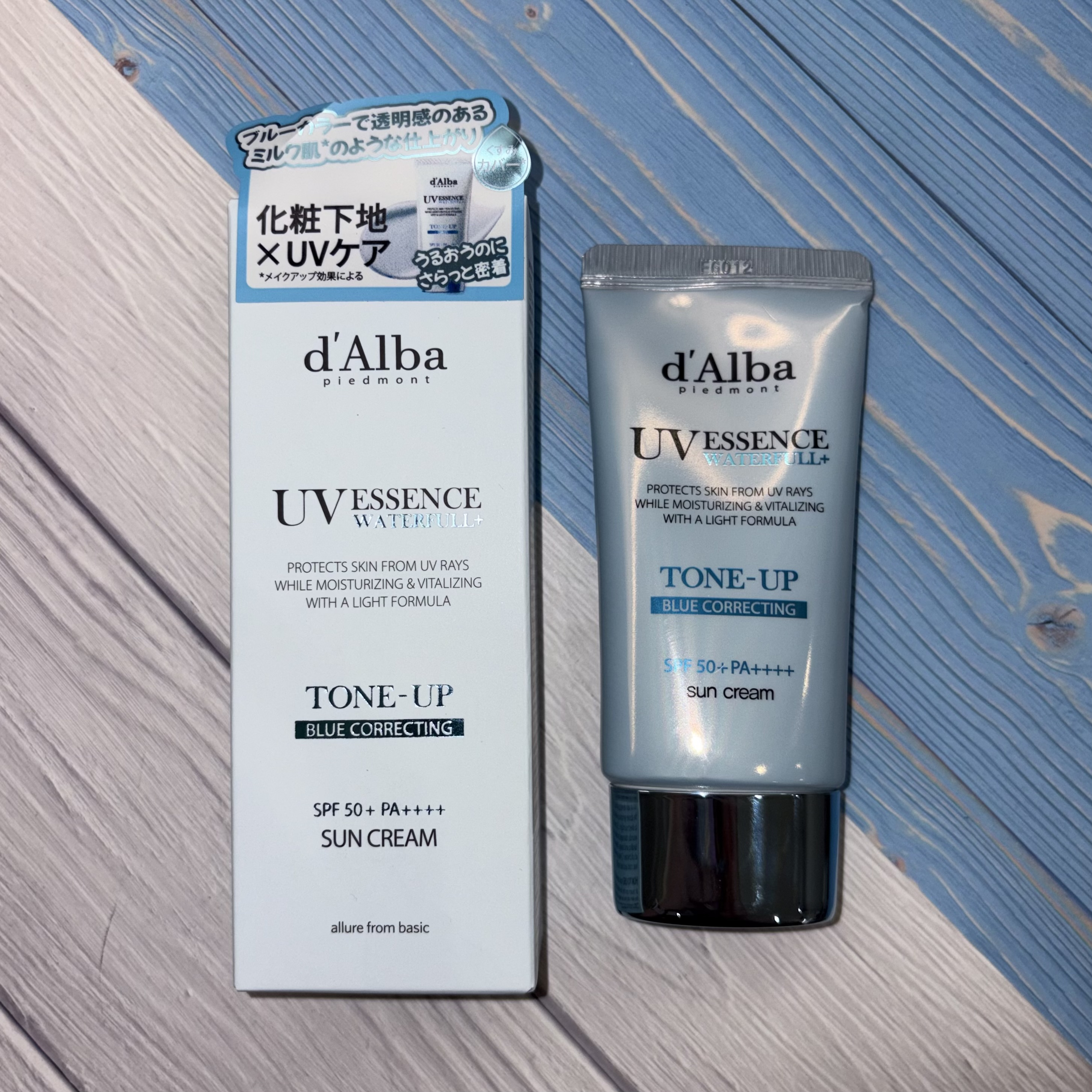 d‘Alba(ダルバ)ウォータフルトーンアップサンクリーム ブルー