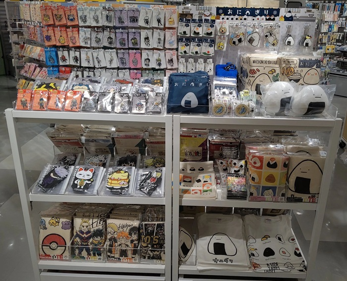B-SIDE-LABEL雑貨店