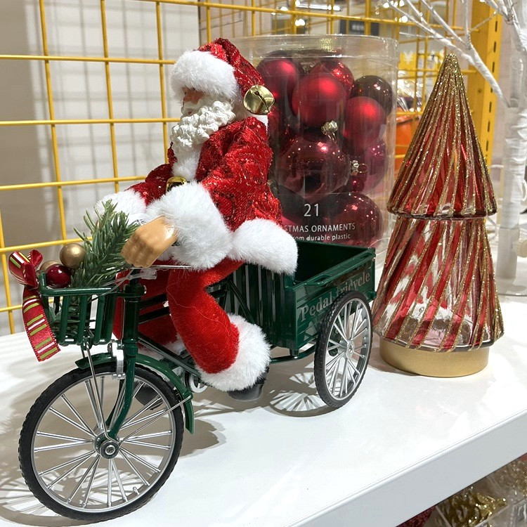 クリスマスを彩る飾りもの